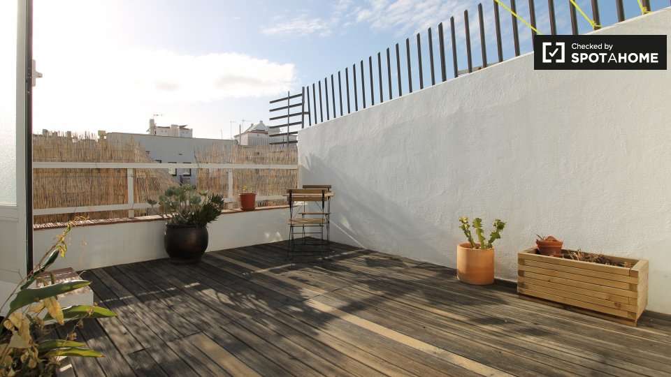 Fotografía del inmueble reportado: 650 €/mes — Barcelona, Barcelona
