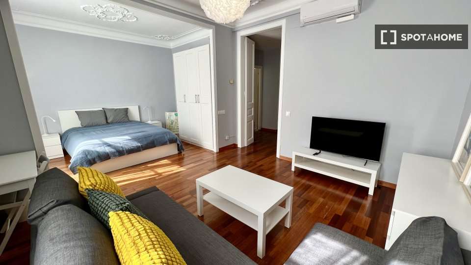 Fotografía del inmueble reportado: 1.900 €/mes — Barcelona, Barcelona