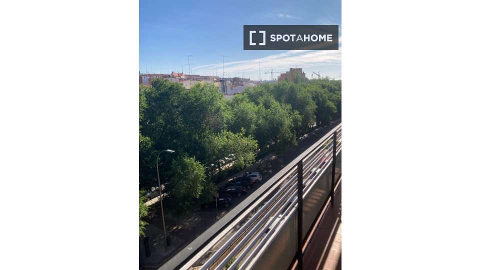 Fotografía del inmueble reportado: 1.200 €/mes — Madrid, Madrid