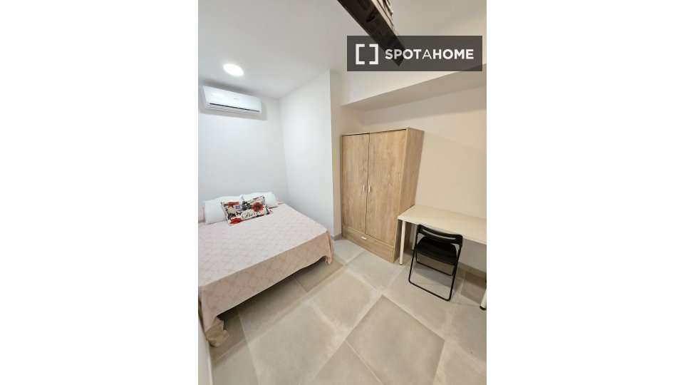 Fotografía del inmueble reportado: 850 €/mes — Madrid, Madrid