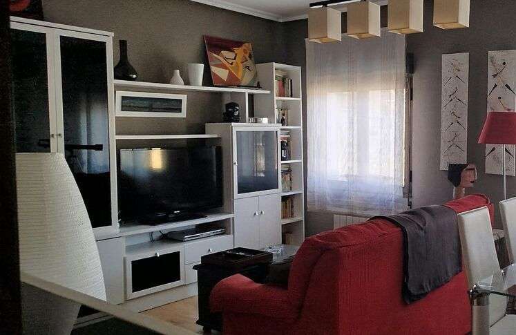 Fotografía del inmueble reportado: 600 €/mes — Oviedo, Oviedo