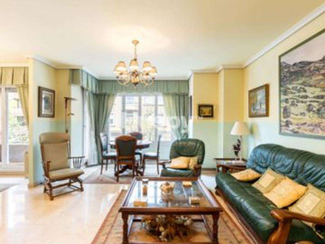 Fotografía del inmueble reportado: 2.500 €/mes — Valencia, Valencia