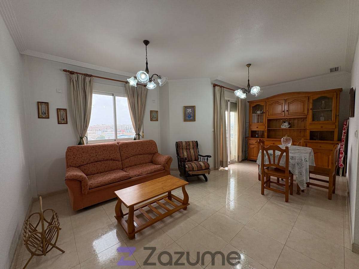 Fotografía del inmueble reportado: 700 €/mes — Torrevieja, Torrevieja