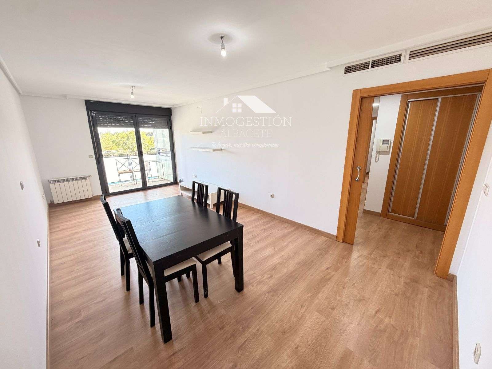 Fotografía del inmueble reportado: 930 €/mes — Albacete, Albacete