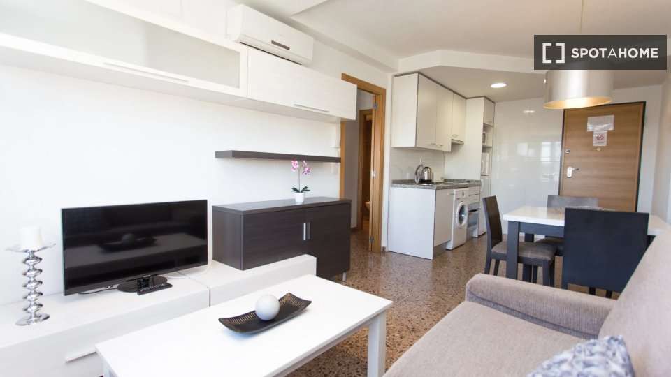 Fotografía del inmueble reportado: 1.300 €/mes — Valencia, Valencia