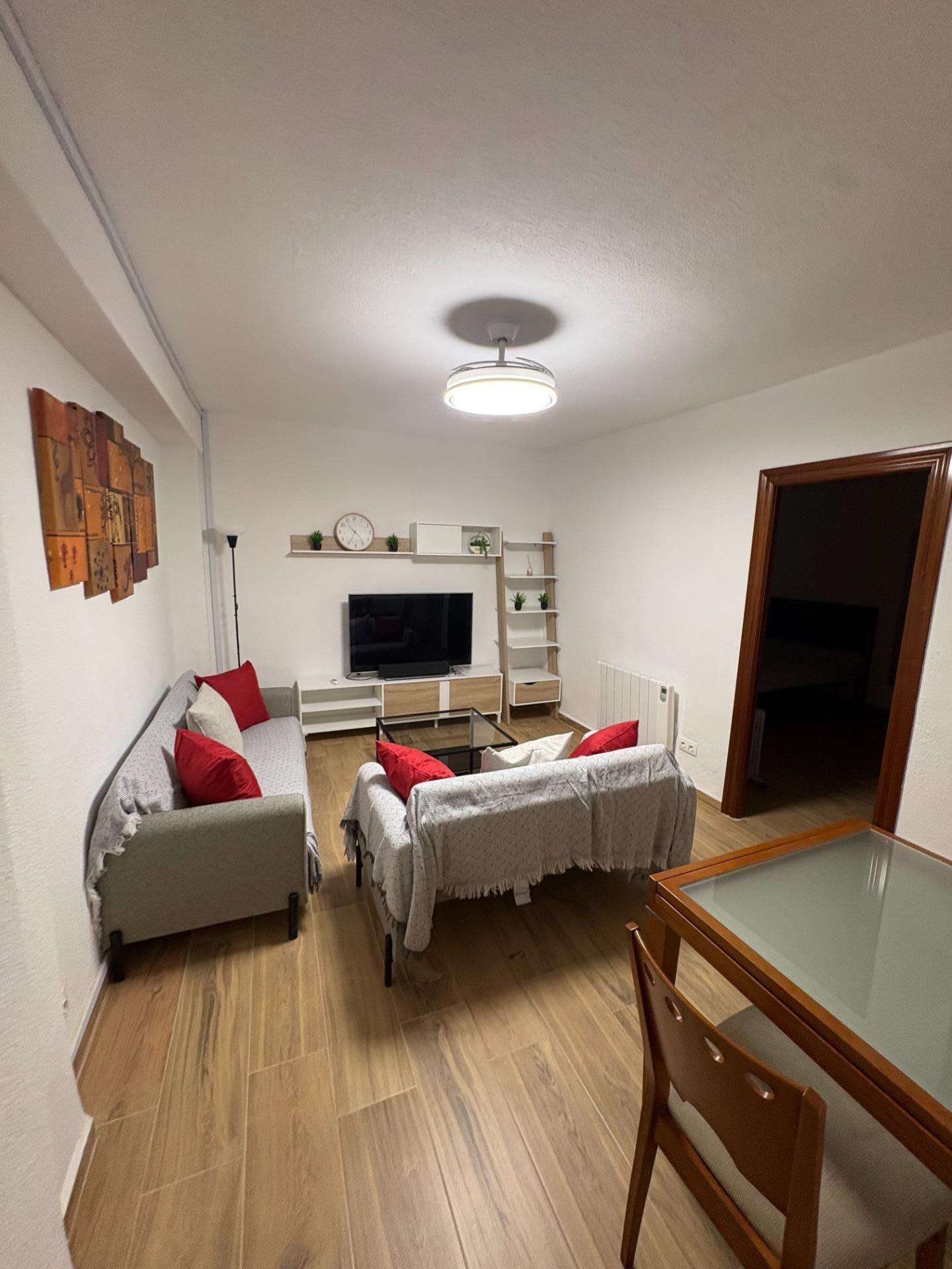 Fotografía del inmueble reportado: 1.000 €/mes — Granada, Granada
