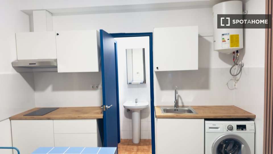 Fotografía del inmueble reportado: 1.050 €/mes — Barcelona, Barcelona