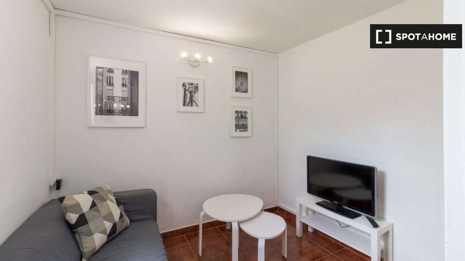 Fotografía del inmueble reportado: 1.050 €/mes — Barcelona, Barcelona