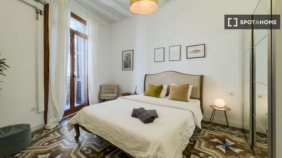 Fotografía del inmueble reportado: 700 €/mes — Barcelona, Barcelona