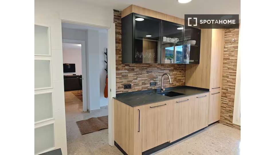 Fotografía del inmueble reportado: 3.400 €/mes — Vallirana, Vallirana