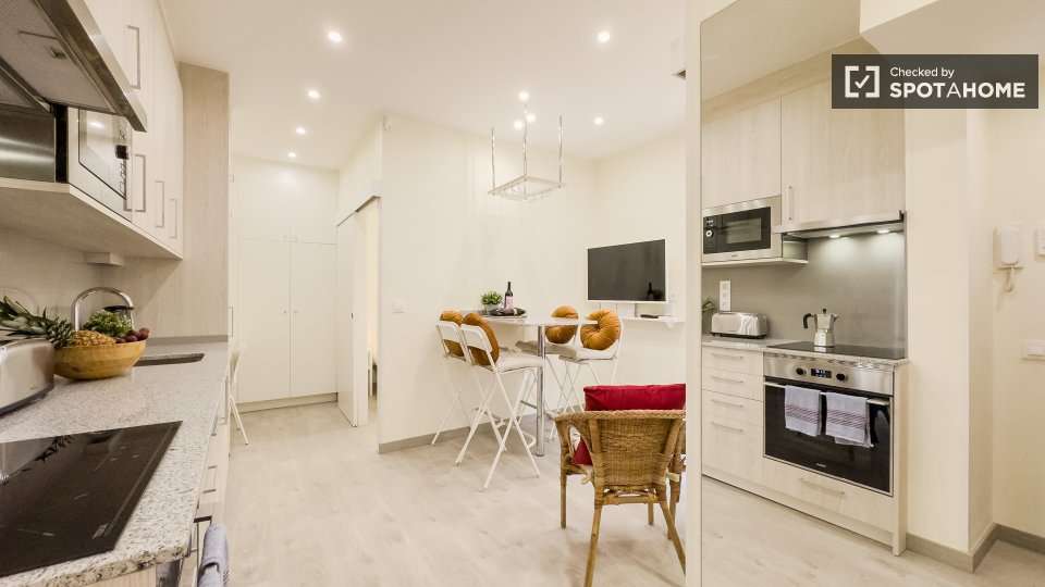 Fotografía del inmueble reportado: 1.390 €/mes — Barcelona, Barcelona