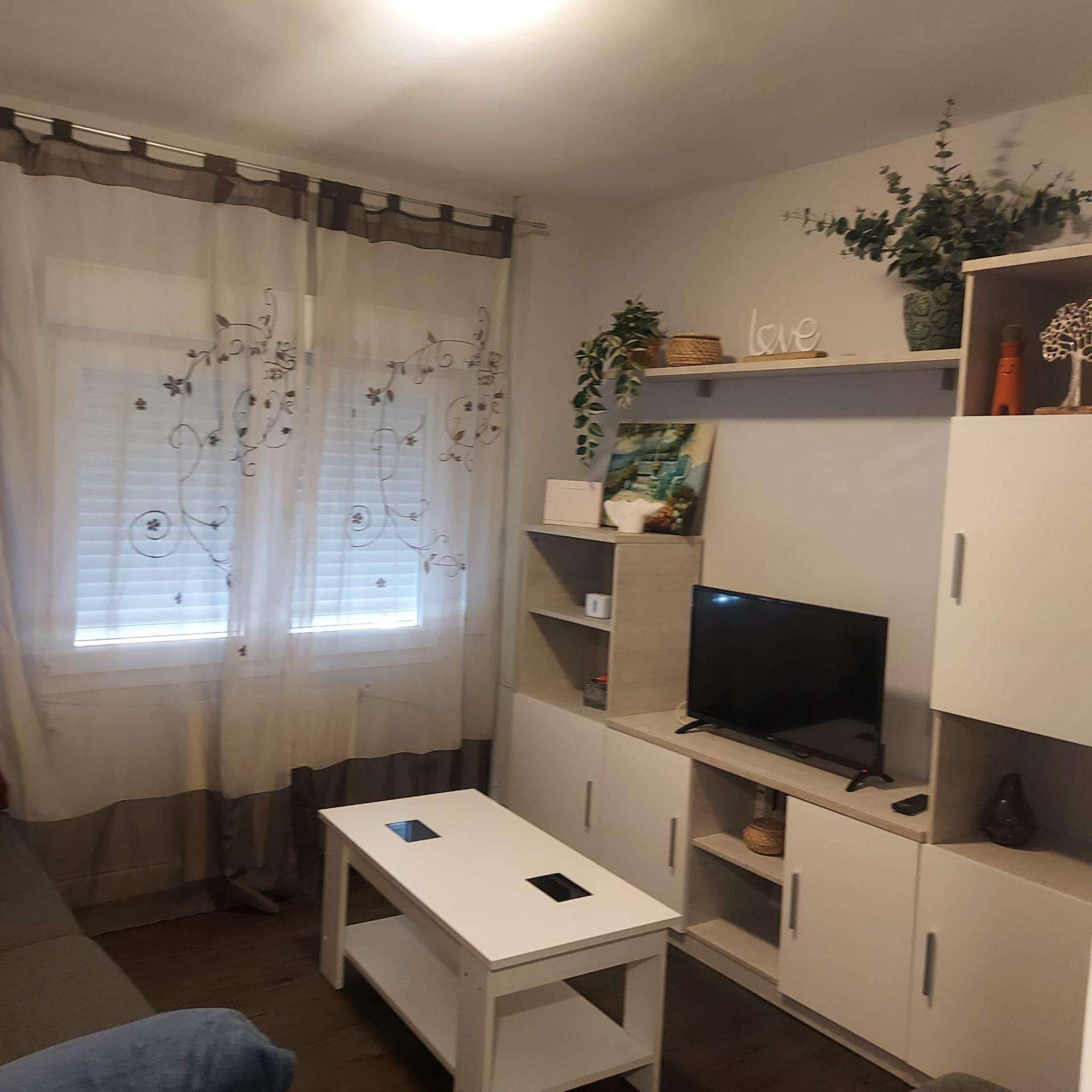 Fotografía del inmueble reportado: 1.000 €/mes — Oviedo, Oviedo