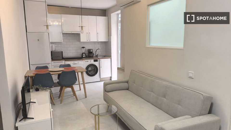 Fotografía del inmueble reportado: 1.800 €/mes — Madrid, Madrid