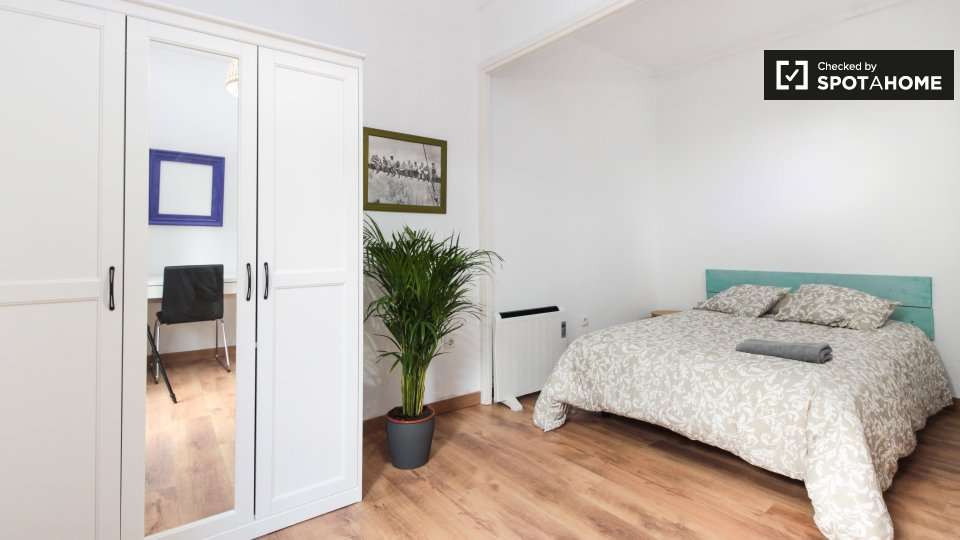 Fotografía del inmueble reportado: 1.190 €/mes — Barcelona, Barcelona