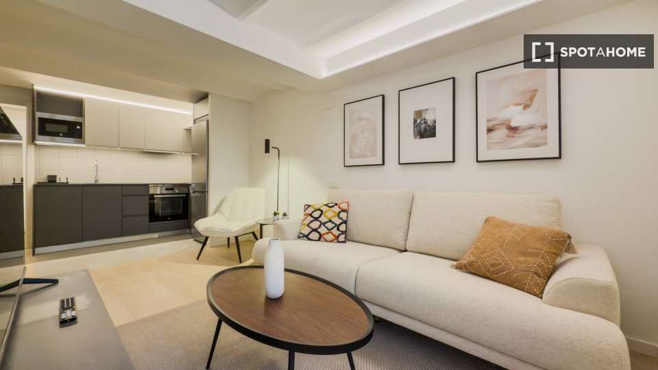 Fotografía del inmueble reportado: 1.300 €/mes — Barcelona, Barcelona