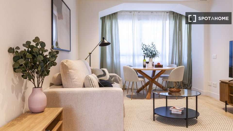 Fotografía del inmueble reportado: 3.938 €/mes — Madrid, Madrid