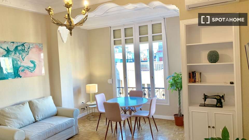 Fotografía del inmueble reportado: 1.800 €/mes — Valencia, Valencia