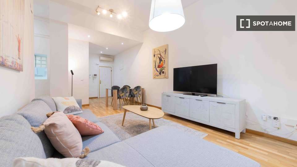 Fotografía del inmueble reportado: 2.550 €/mes — Valencia, Valencia