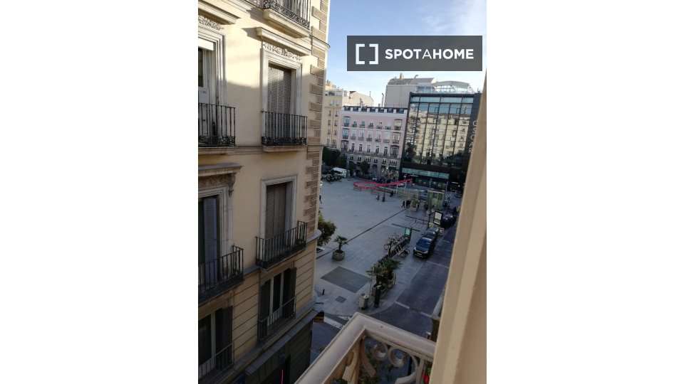 Fotografía del inmueble reportado: 2.599 €/mes — Madrid, Madrid