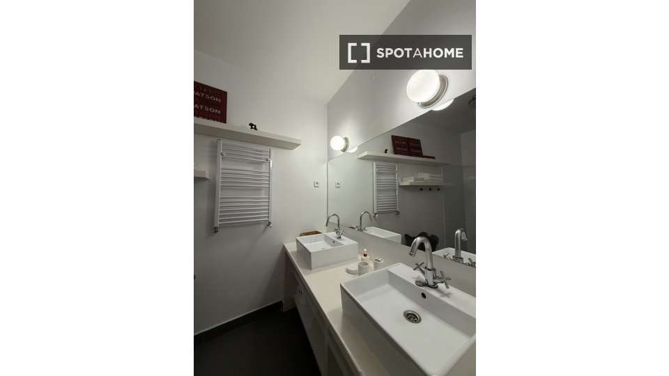 Fotografía del inmueble reportado: 2.400 €/mes — Coslada, Coslada