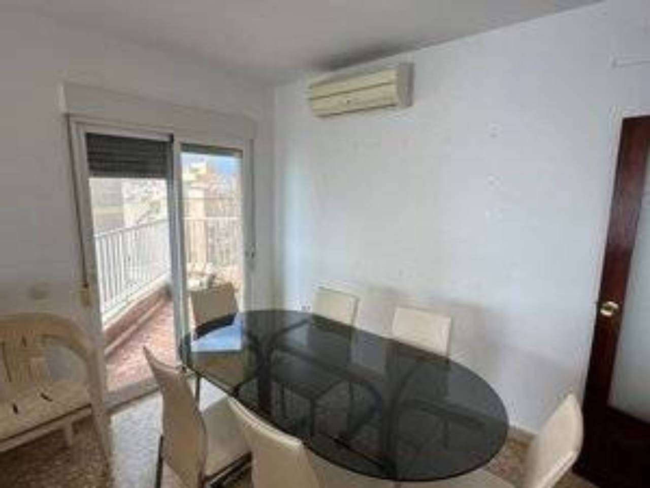 Fotografía del inmueble reportado: 850 €/mes — Almería, Almería