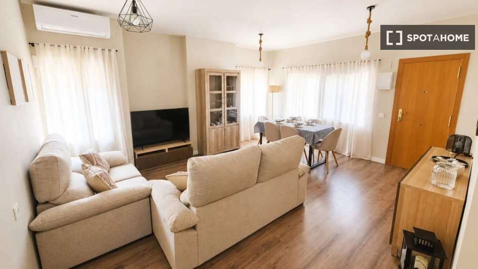 Fotografía del inmueble reportado: 3.484 €/mes — Chiva, Chiva