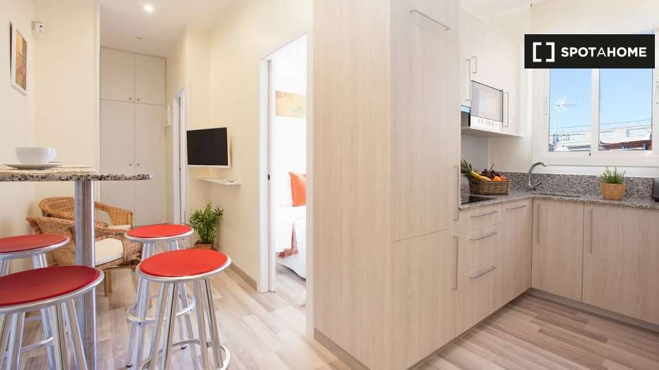 Fotografía del inmueble reportado: 900 €/mes — Barcelona, Barcelona