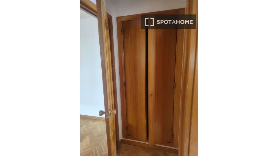 Fotografía del inmueble reportado: 1.300 €/mes — Madrid, Madrid