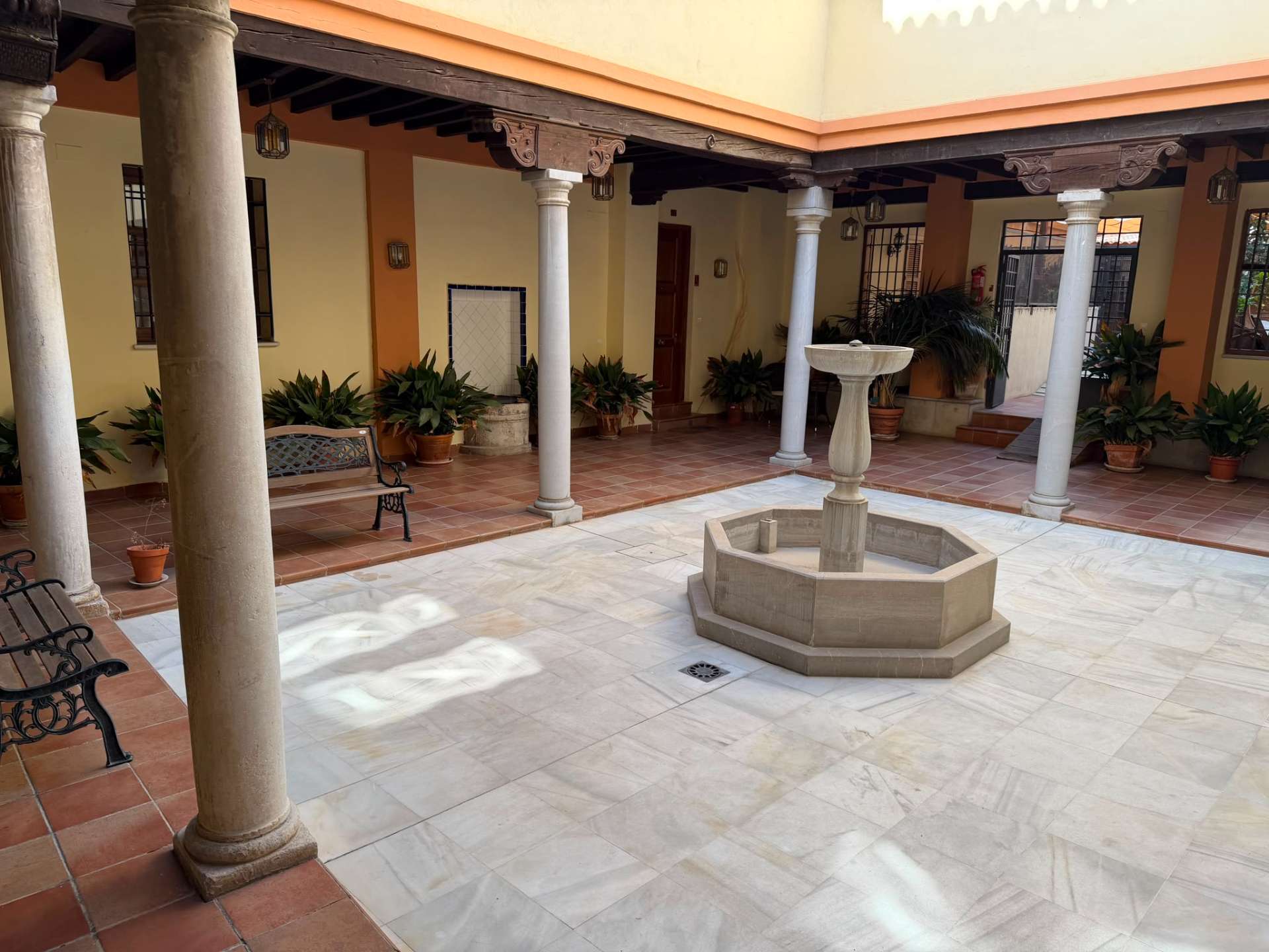 Fotografía del inmueble reportado: 700 €/mes — Granada, Granada