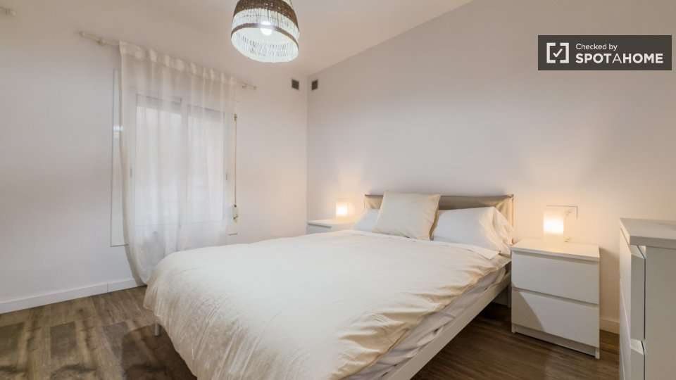 Fotografía del inmueble reportado: 1.350 €/mes — Barcelona, Barcelona