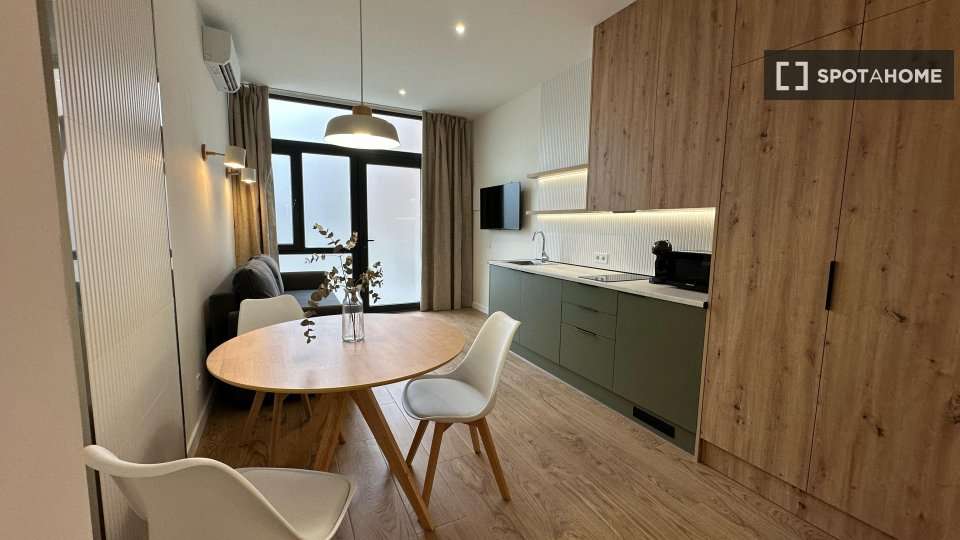 Fotografía del inmueble reportado: 1.000 €/mes — Valencia, Valencia