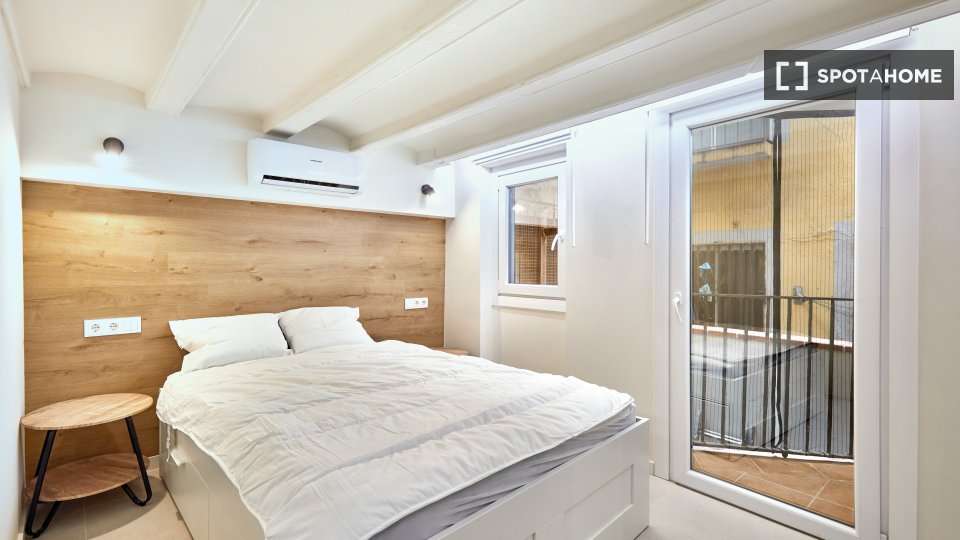 Fotografía del inmueble reportado: 830 €/mes — Barcelona, Barcelona