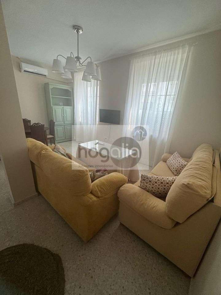Fotografía del inmueble reportado: 900 €/mes — Sevilla, Sevilla