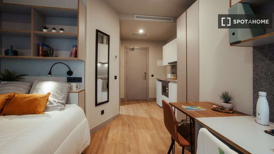 Fotografía del inmueble reportado: 1.570 €/mes — Barcelona, Barcelona