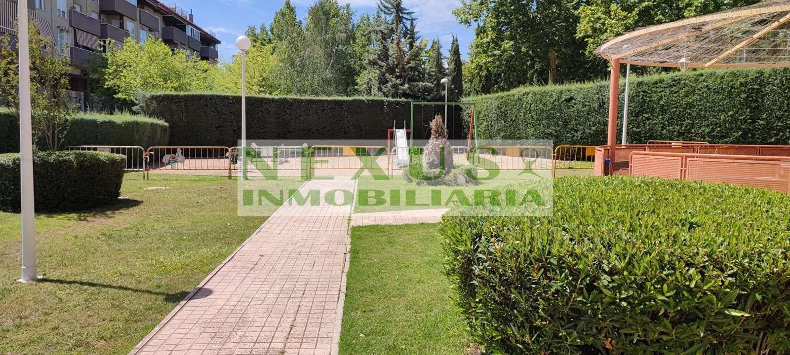 Fotografía del inmueble reportado: 1.000 €/mes — Cáceres, Cáceres