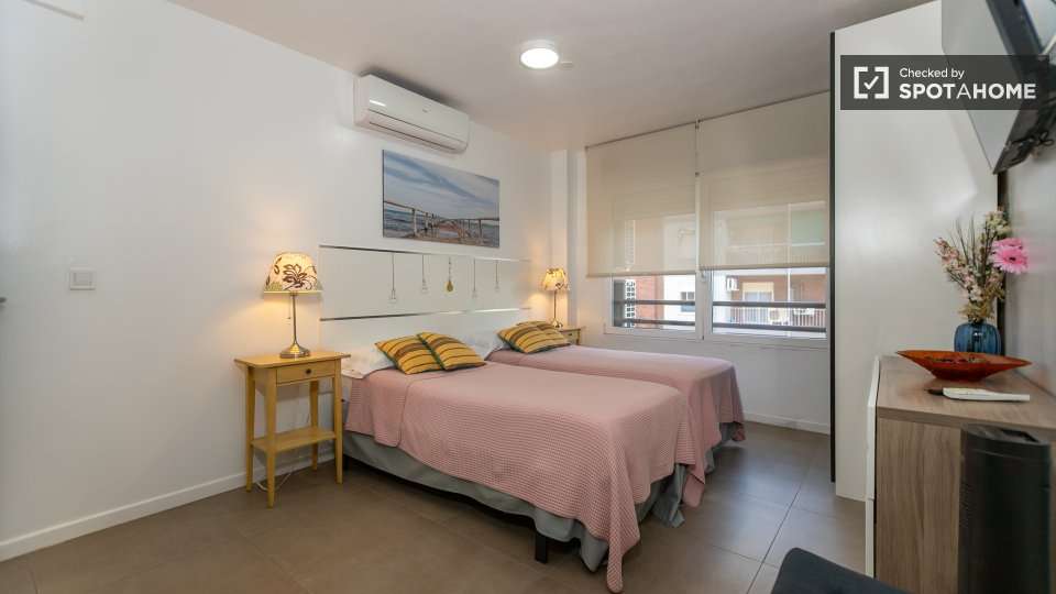 Fotografía del inmueble reportado: 850 €/mes — Valencia, Valencia