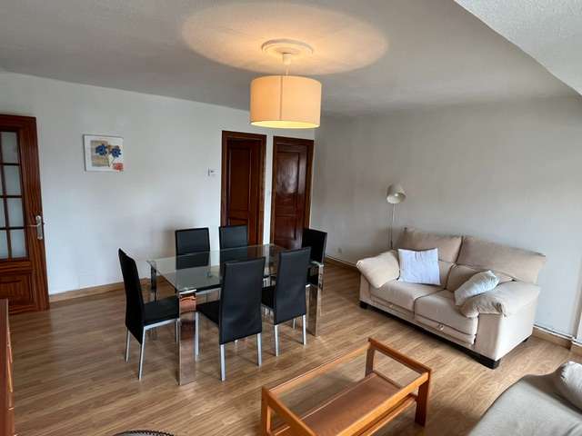 Fotografía del inmueble reportado: 900 €/mes — Santander, Santander