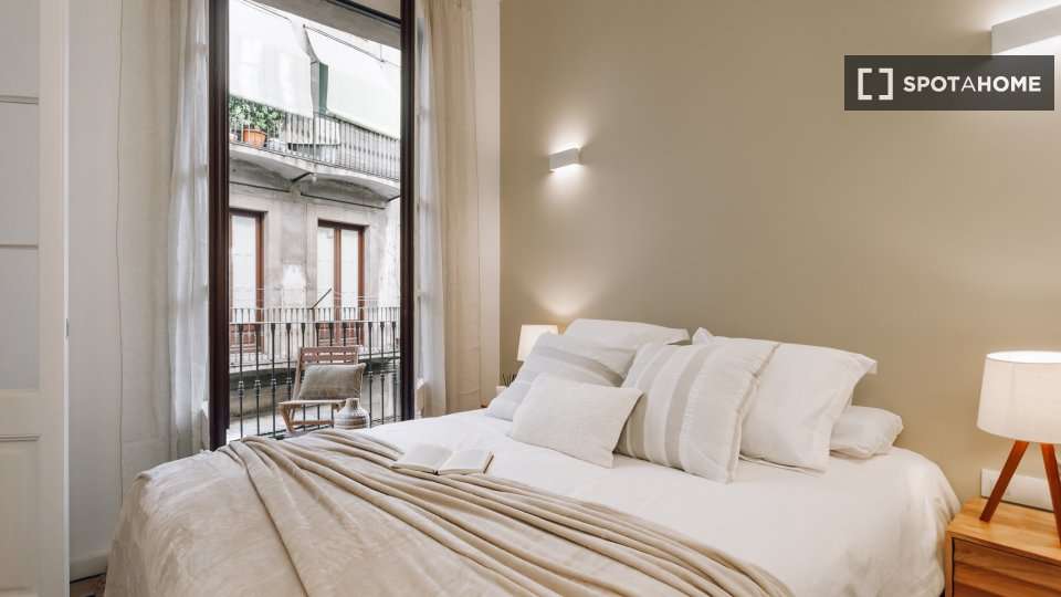 Fotografía del inmueble reportado: 3.325 €/mes — Barcelona, Barcelona