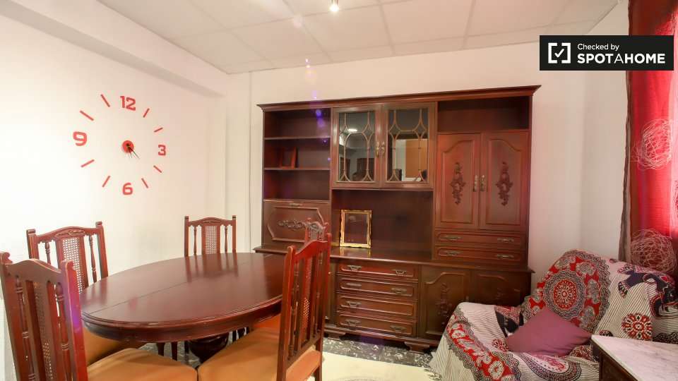 Fotografía del inmueble reportado: 690 €/mes — Valencia, Valencia