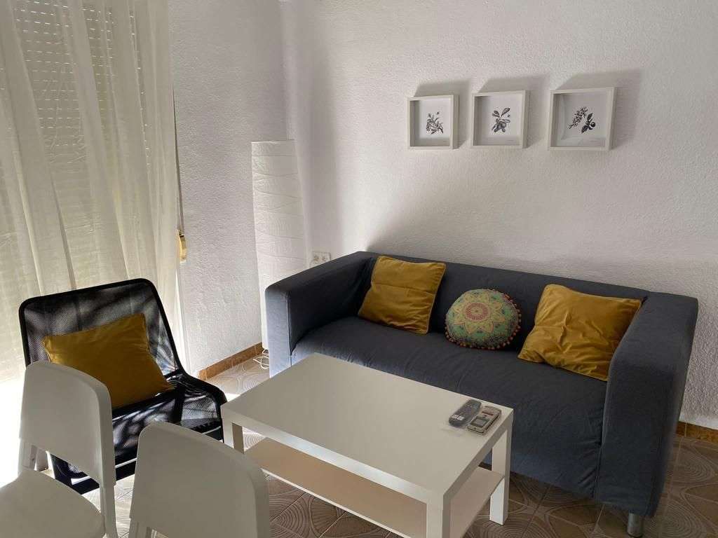 Fotografía del inmueble reportado: 1.000 €/mes — Granada, Granada