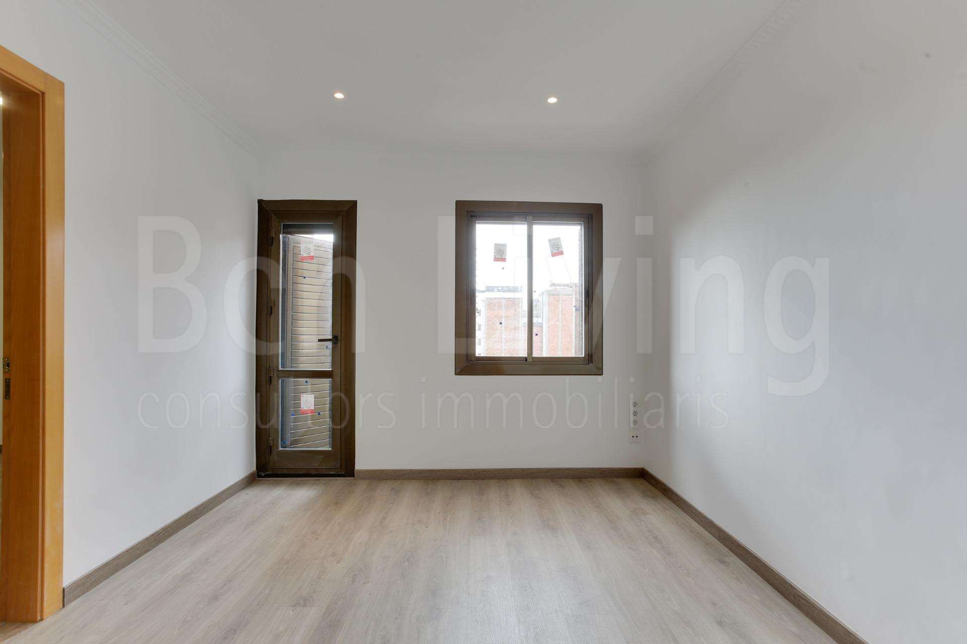 Fotografía del inmueble reportado: 1.050 €/mes — Barcelona, Barcelona