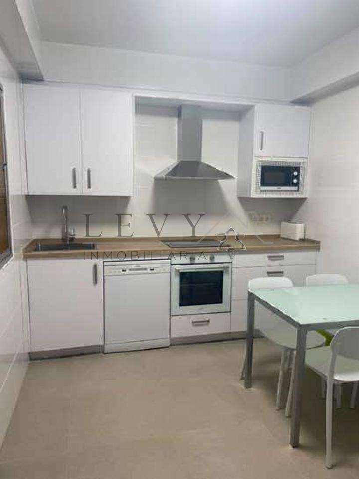 Fotografía del inmueble reportado: 1.200 €/mes — Málaga, Málaga