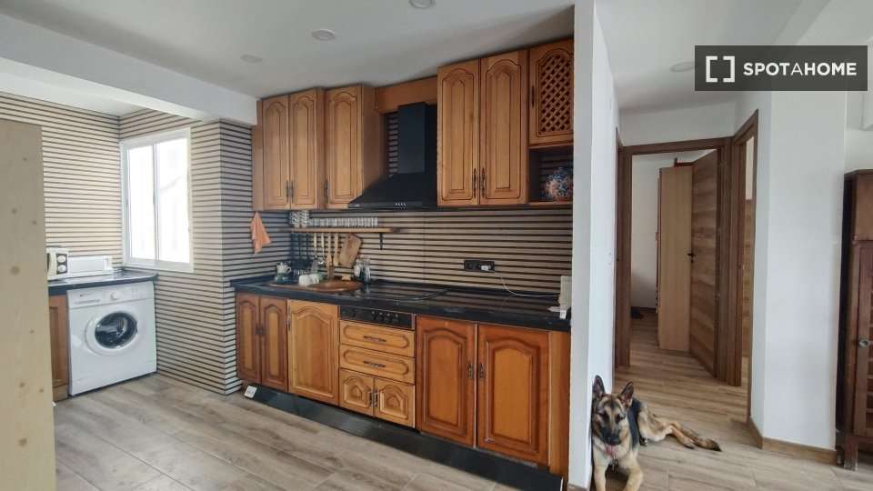 Fotografía del inmueble reportado: 1.300 €/mes — Valencia, Valencia