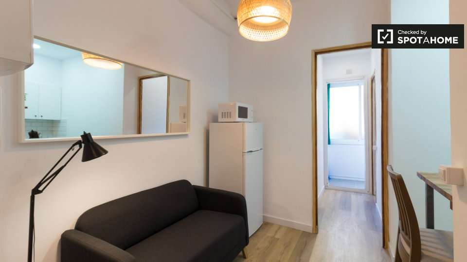 Fotografía del inmueble reportado: 1.350 €/mes — Barcelona, Barcelona