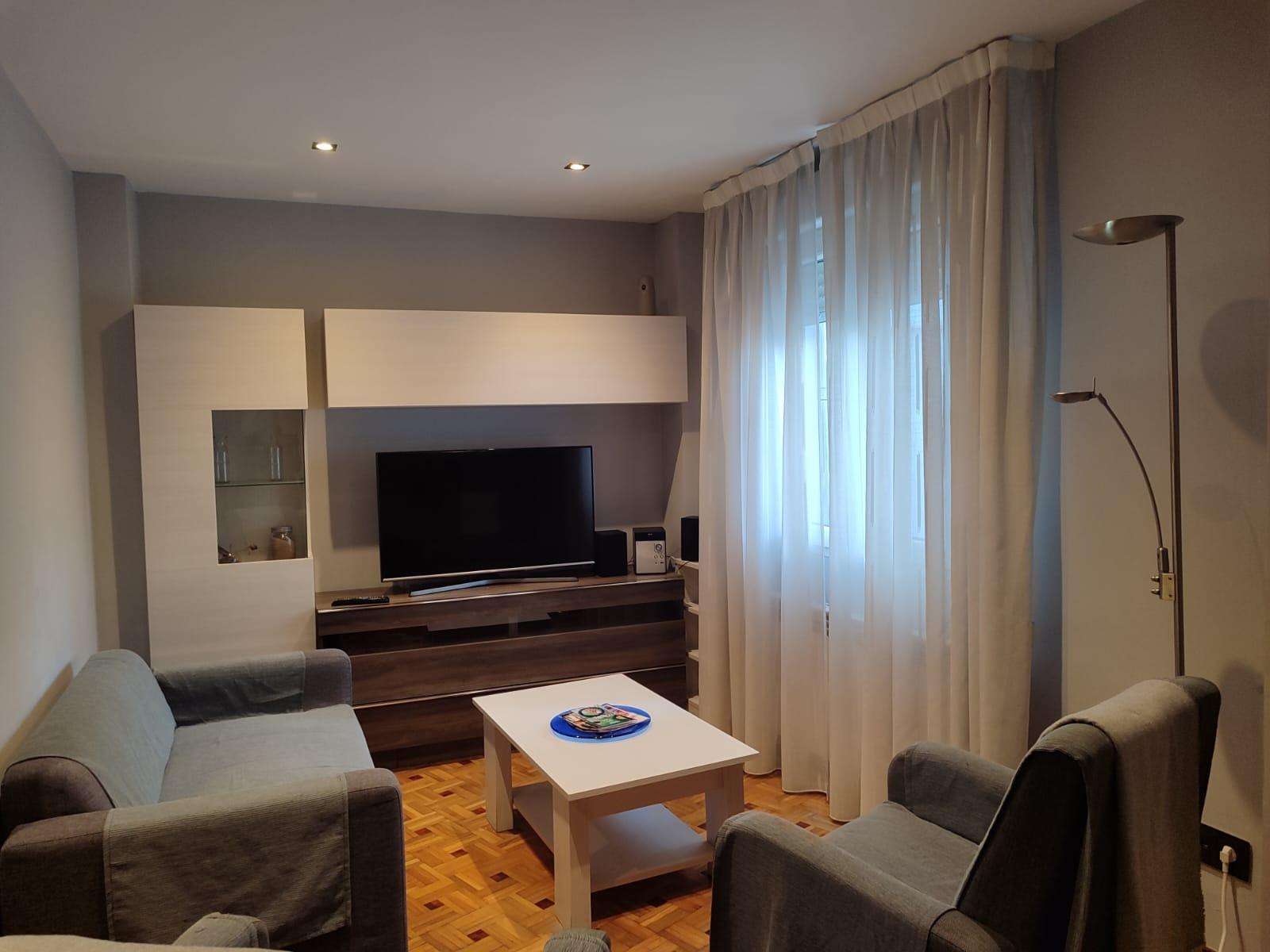 Fotografía del inmueble reportado: 800 €/mes — Oviedo, Oviedo