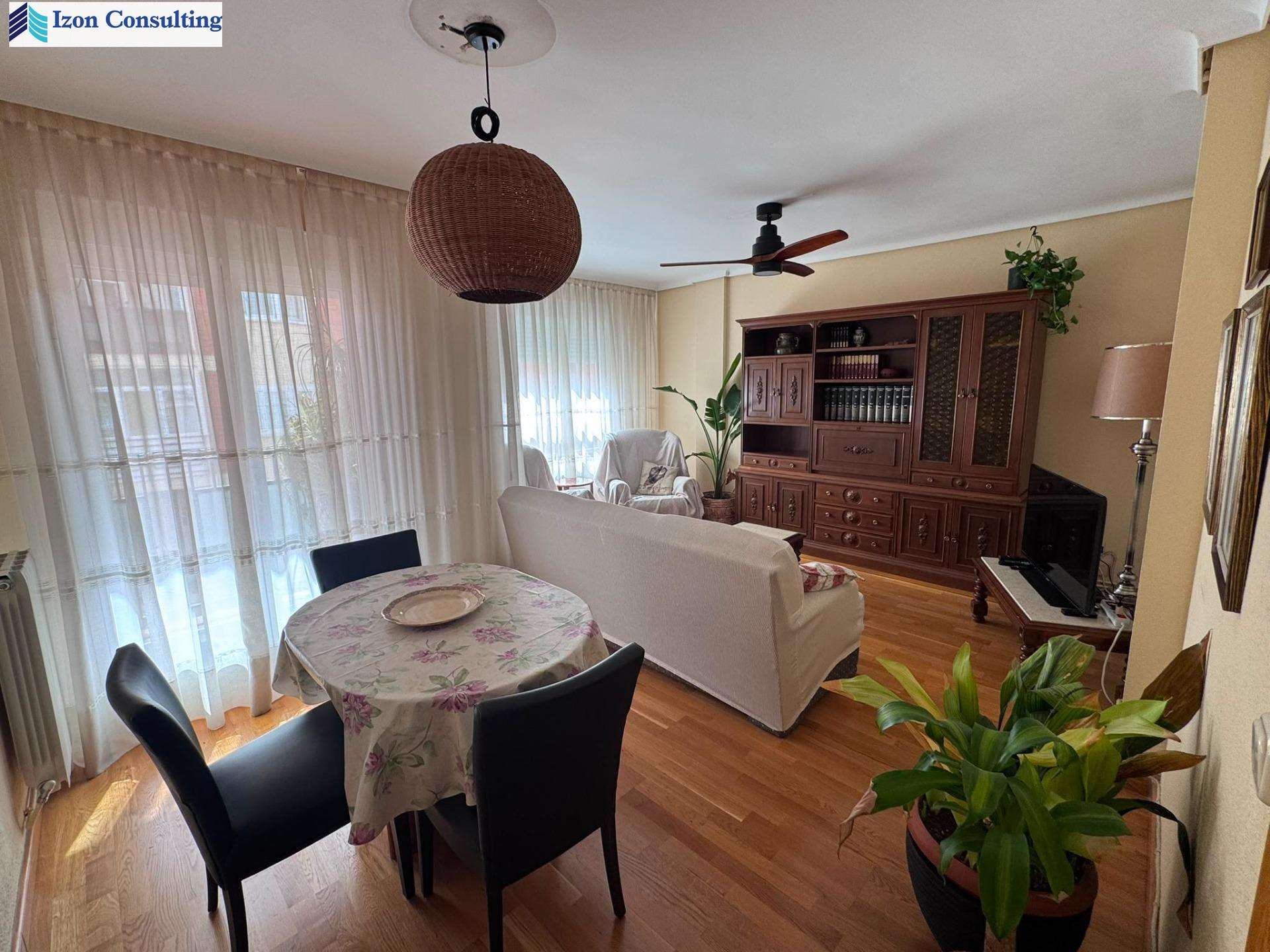 Fotografía del inmueble reportado: 1.200 €/mes — Albacete, Albacete