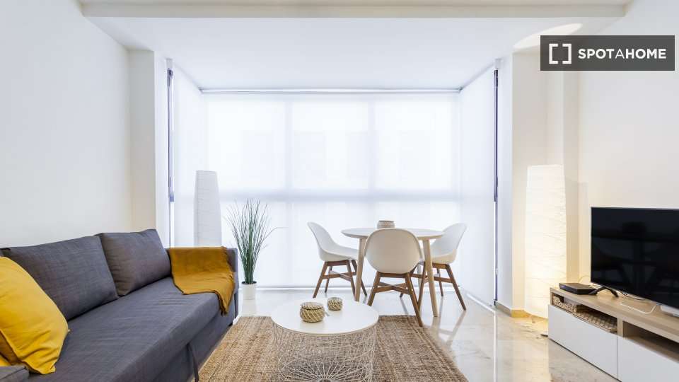 Fotografía del inmueble reportado: 1.100 €/mes — Valencia, Valencia