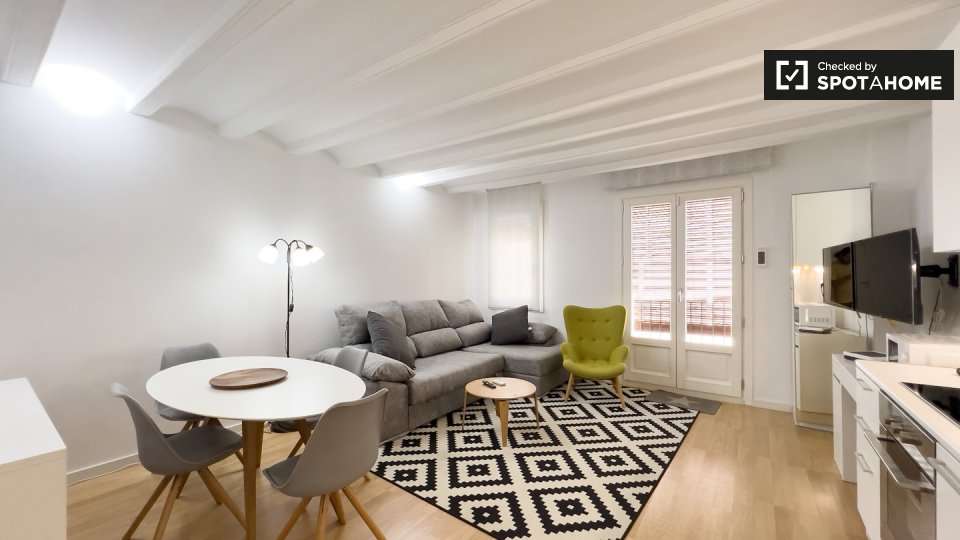 Fotografía del inmueble reportado: 1.200 €/mes — Barcelona, Barcelona