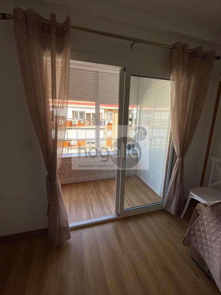 Fotografía del inmueble reportado: 1.000 €/mes — Sevilla, Sevilla