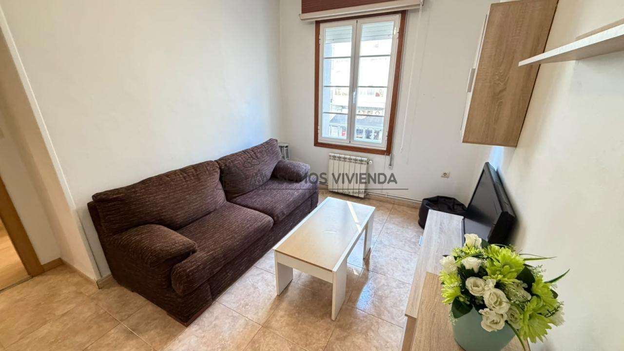 Fotografía del inmueble reportado: 650 €/mes — Se, Se